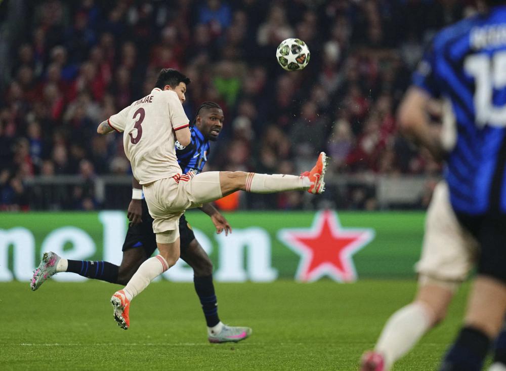 超联赛中崭 超联赛中崭